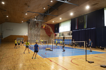 Zabavajmo se z badmintonom že šesto leto (9)